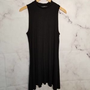 JOAN VASS black mock neck sleeveless dress M